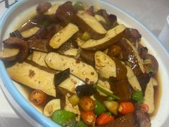 -小桥衢州人家·海鲜烧烤·盱眙龙虾(万达水街店)