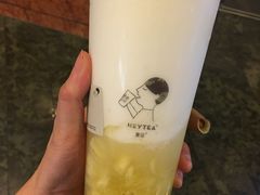 金菠萝-喜茶(上海正大广场店)