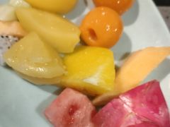 -金滏山烤肉·海鲜·火锅自助餐厅(襄阳万达店)