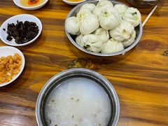豆腐包-红帽叔叔包子