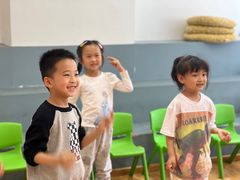 -蓝话筒·少儿成人演讲口才·主持朗诵·戏剧表演(大华第一坊店)