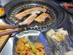 -马路牙子烧烤音乐酒馆(望京店)