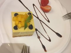 -MEET缘燕窝甜品&Tang's cake(华润万象城店)