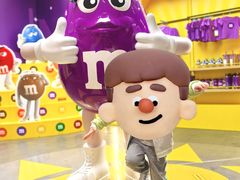 -m豆巧克力世界(上海世茂广场店)