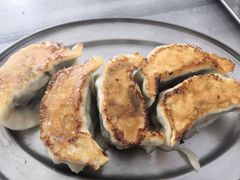 鲜肉韭菜煎饺-芬芳甜品(同福路店)