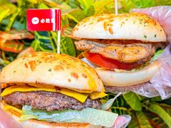 -必胜客(WOW中心城店)