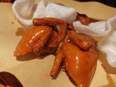 -鸽子侯·家宴·平价海鲜(市图书馆店)