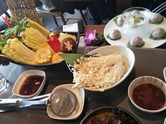 -捞王锅物料理(上海世茂广场店)