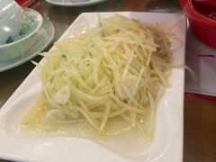 -鲁南仔·滕州炒鸡(经三路店)