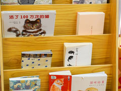 -COLOR PETS 撸猫馆·购猫·猫咖(长风大悦城店)