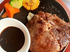 -马克西姆俄罗斯餐厅(通亚街店)