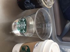 -星巴克(浦东机场T2到达店)