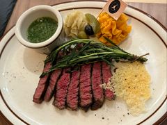 -Mark&Mars Restaurant