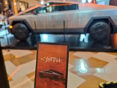 -TESLA 特斯拉(上海太古汇体验店)