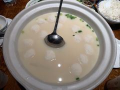 鱼元汤-鱼头泡饭·湖北菜·非物质文化遗产(岳家嘴总店)