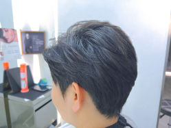 -Z.X HAIR SALON张新美业
