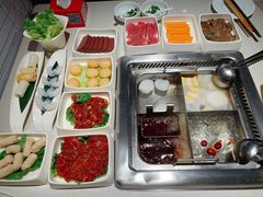 -海底捞火锅鲜切牛肉主题店(长寿路店)