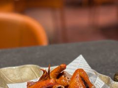 蝴蝶里招牌乳鸽-蝴蝶里·粤菜·点心(滨江龙湖店)