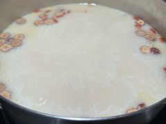 -尚尚仙·酸汤猪手·猪肚鸡火锅(华联万柳购物中心店)