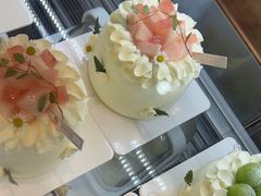 -花花卷卷·鲜食蛋糕(静安久光百货店)