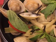 -Lanterns Vietnamese Restaurant