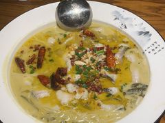 -爱碗亭·鲜炒湖南菜(壹城中心店)