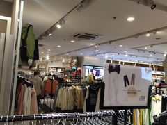 -三福时尚(三峡广场华夏银座店)