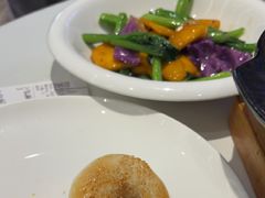 -万龙洲海鲜(大兴绿地缤纷城店)