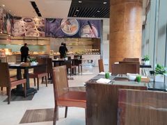 大堂-绿地万豪酒店-城市节奏餐厅