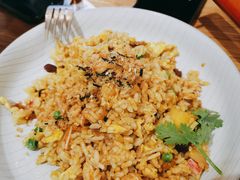咖喱菠萝炒饭-About Bistro關於·泰式家庭料理