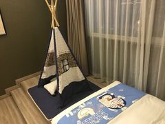 -西安大雁塔科技大学地铁站亚朵酒店