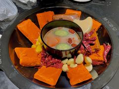 -重庆古老火锅