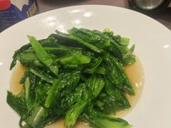 -香山湖家家宴(中山陵店)