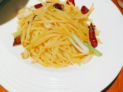 -鱼亨小鲜酸菜鱼(大信店)