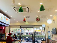 -红宝石·鲜奶小方·海派西点房(丰庄店)