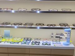-视野联行眼镜·蔡司·尼康·授权优选门店(青浦宝龙店)