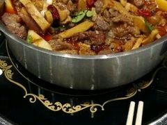 -刘一锅筋头巴脑(新民街店)