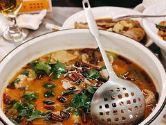 -蔼若春.传承三十年云南菜(金碧公园店)