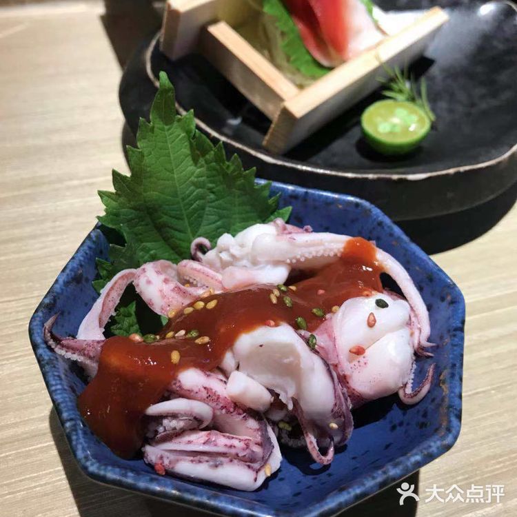 闺蜜小聚就选这家大虎寿司呀！