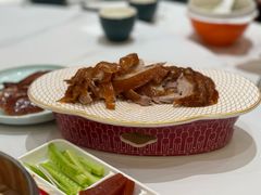 -梅利汴京烤鸭•开封豫菜地标店(东司门店)