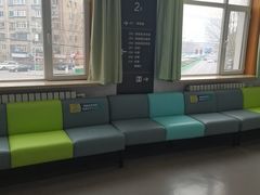 -大连何氏眼科医院