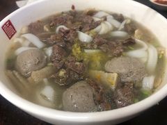 -潮镇老尾牛杂(环城西路店)