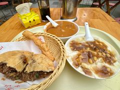-方中山胡辣汤(成都首店)