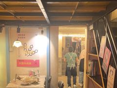 -霄汉牛三鲜湖北砂锅菜(万松园2店)