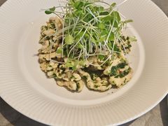 香椿拌桃仁-解家河南菜(商鼎路店)