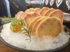 -花菇朵·云山雀 ll 野生菌锅·野果酸汤·精品滇菜(万柳店)