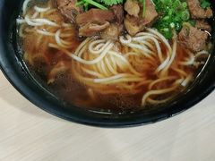 -李先生牛肉面大王(北京站售票厅餐厅)