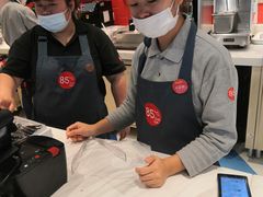 -85度C(生甜甜圈研究工坊·上海平凉店)