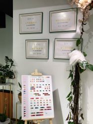 -潮店·虞妃妮轻奢美甲美睫馆
