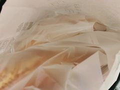 -焙丽拾光(麦凯乐直营店)